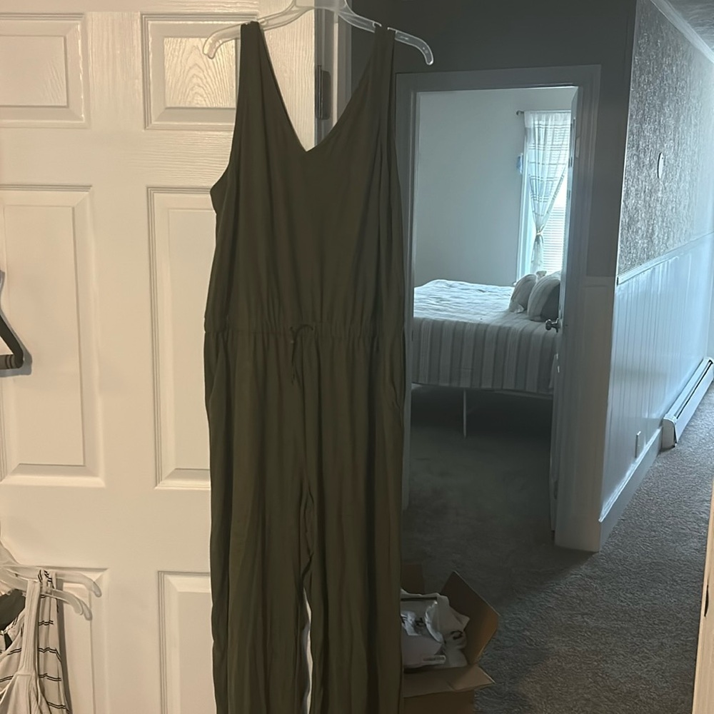 Women’s jumpsuit